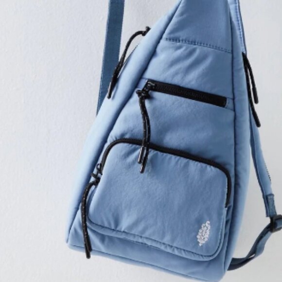 Free People Movement Cakewalk Sling Bag - Brand New! - Picture 2 of 5